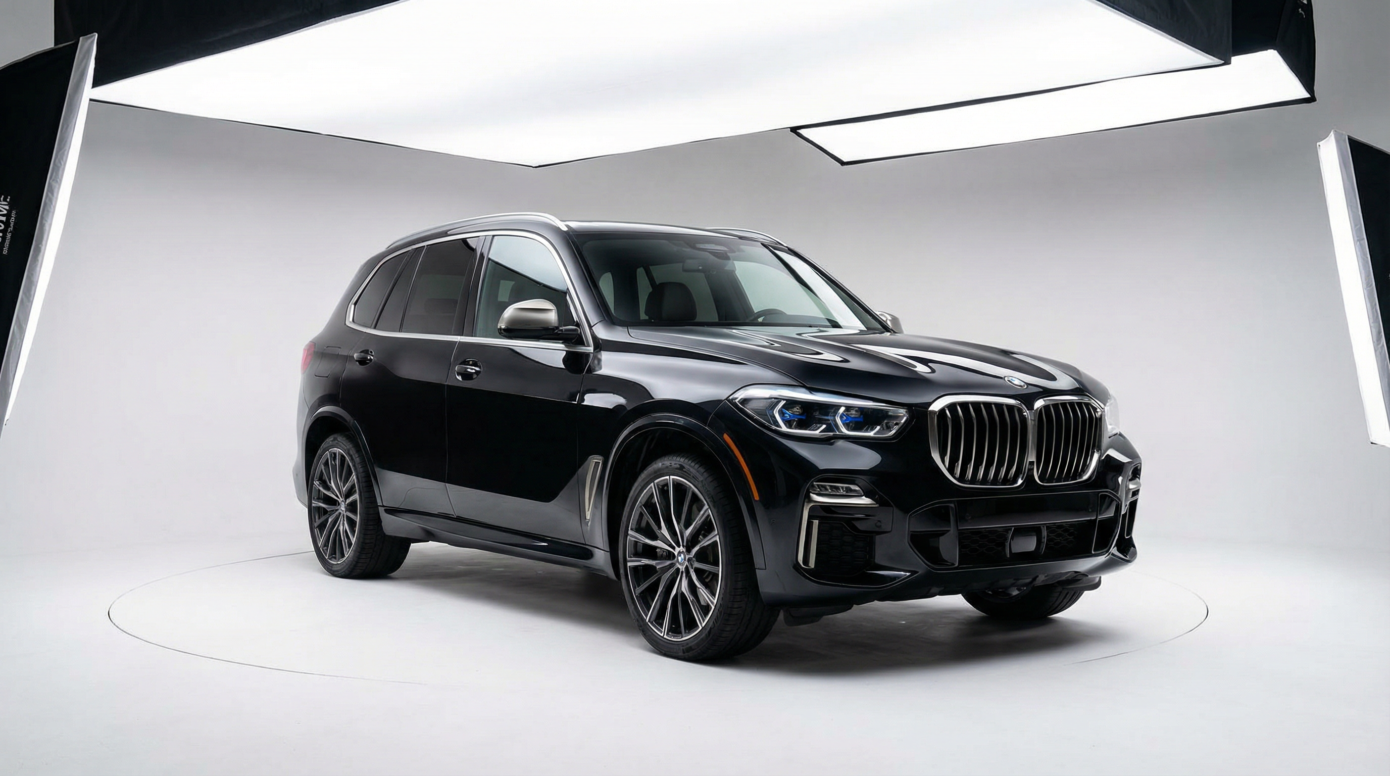 BMW X5 - Premium Luxury SUV